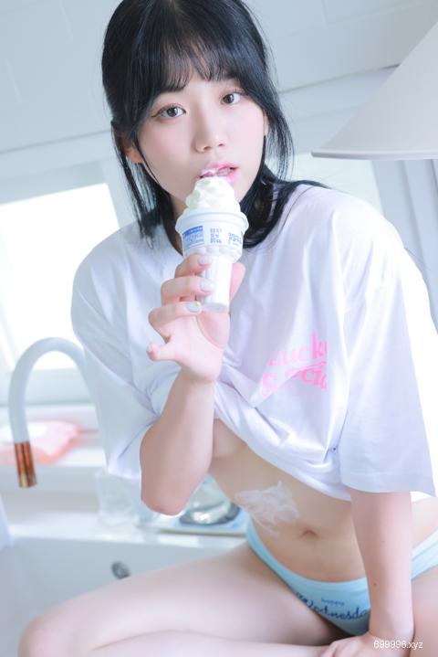 ol.18 - CREAM YUI